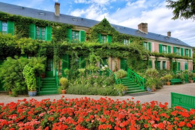 From Paris:Visit of Monet's house and its gardens in Giverny - Who Should Consider This Tour?