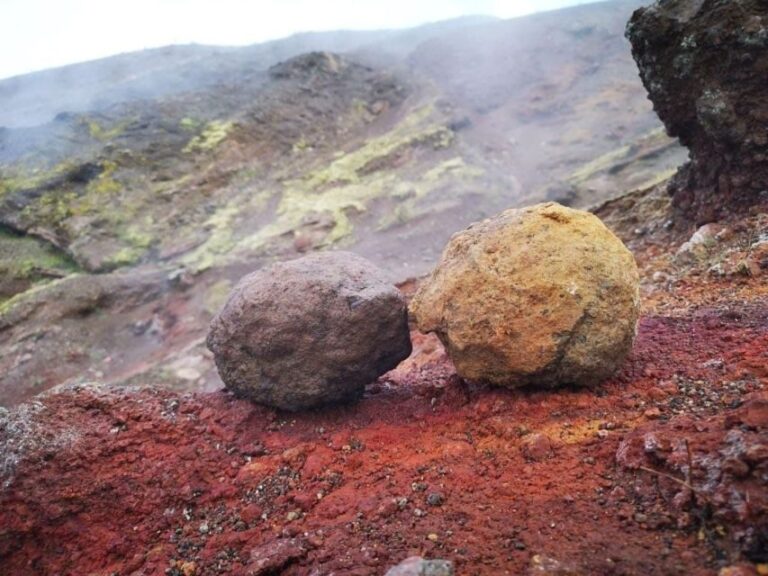 From Pompeii/Naples: Vesuvius Easy Transfer and Entry Ticket - The Value of This Tour