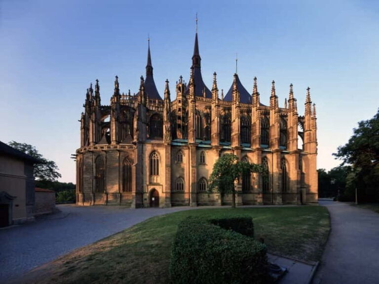 From Prague: Half-Day Coach Tour to Kutná Hora - Authenticity, Value, and Practical Tips