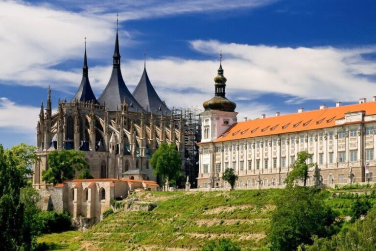 From Prague: Kutná Hora, St.Barbaras Church, Sedlec Ossuary - FAQ
