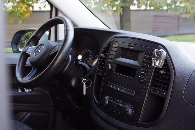 From Prague to Passau - Private Transfer by MINIVAN Mercedes Vito 8+1pax - Authentic Insights from Reviews