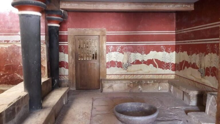 From Rethymno: Day trip to KNOSSOS PALACE and HERAKLION CITY - Transportation and Comfort