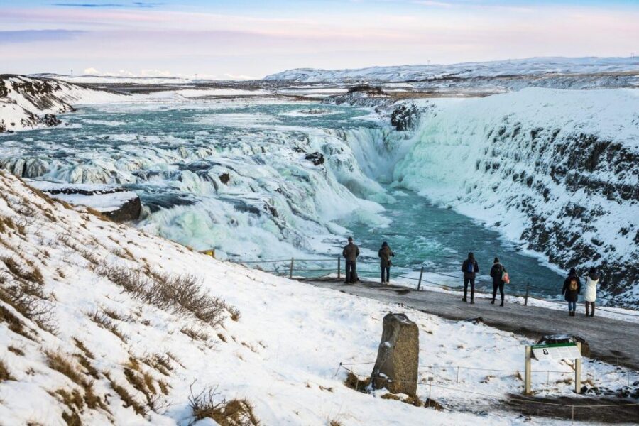 From Reykjavik: 6-Day Icelandic Ring Road Tour - Transportation and Group Size