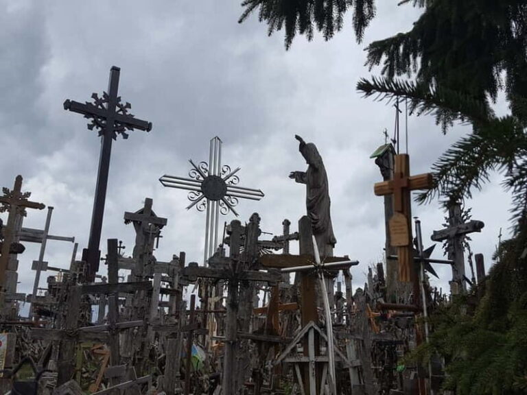 From Riga to Vilnius with Sightseeing Stops Top Private Tour - Practical Details and Value