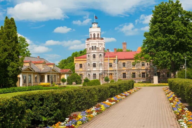 From Riga: Turaida, Sigulda, and Cesis Private Full-Day Trip - Who Should Consider This Tour?