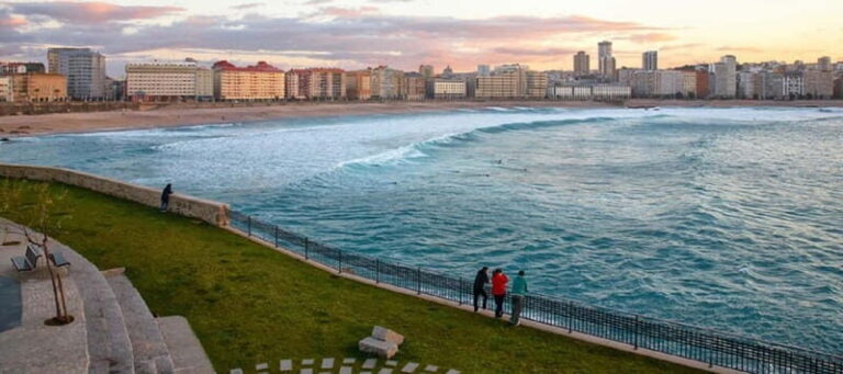 From Santiago: A Coruña & Betanzos Full-Day Coastal Tour - What’s Included and What’s Not