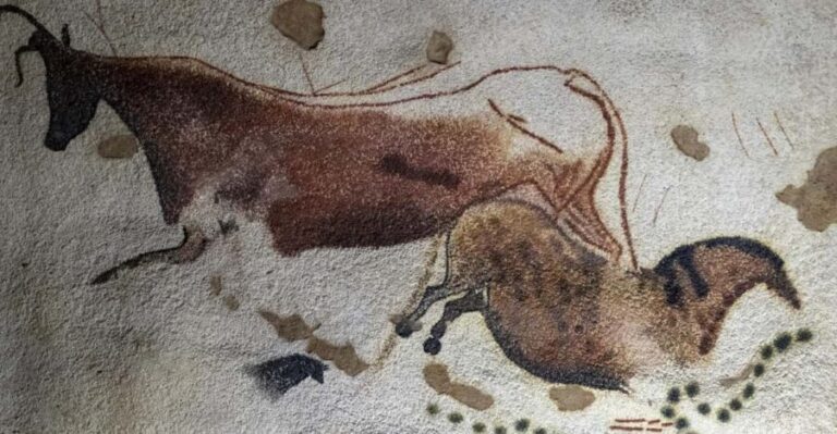 From Sarlat: Half-Day Skip-the-Line Lascaux IV Tour - The Starting Point: La Maison Secrète