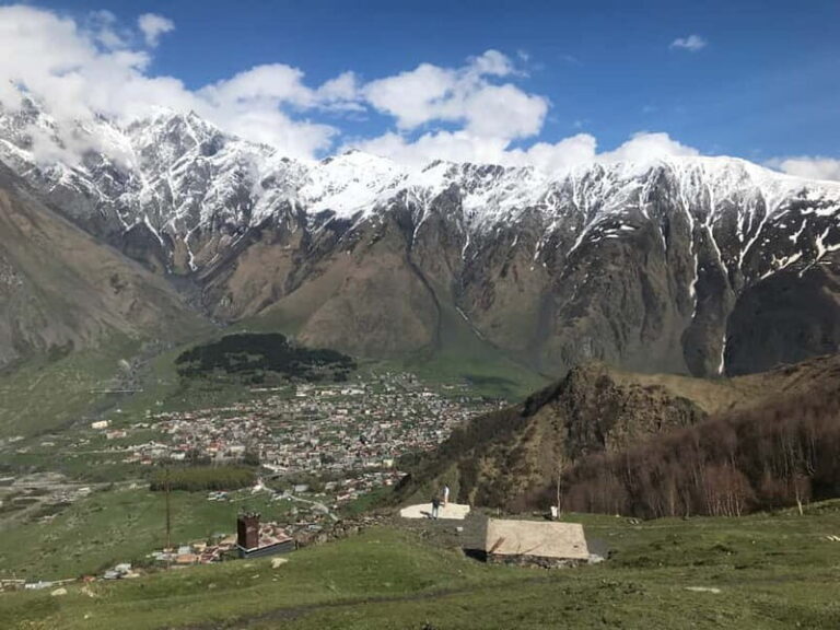 From Tbilisi: Kazbegi Tour - Zhinvali - Ananuri - Gudauri - What Sets This Tour Apart?