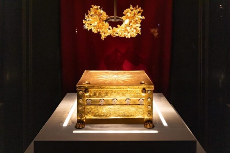 From Thessaloniki: "Macedonian Treasures" Veria-Vergina - Authentic Insights from Reviews