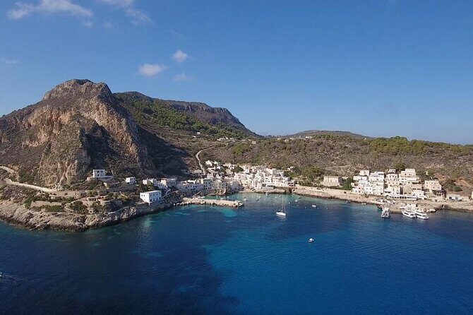 From Trapani: Egadi Islands tour with lunch on board - What Sets This Tour Apart