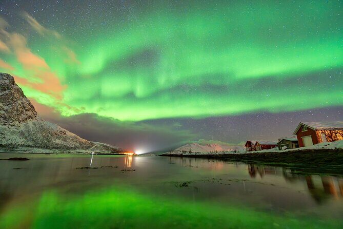 From Tromsø: OFFICIAL Northern Lights Safari by Minibus - Who Should Consider This Tour?