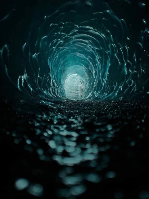 From Vik: Myrdalsjokull glacier and Katla Ice Cave Tour - The Guides and Their Knowledge