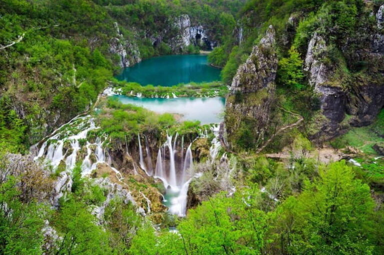 From Zagreb: Private Day Trip to Plitvice Lakes & Rastoke - Who Should Consider This Tour?