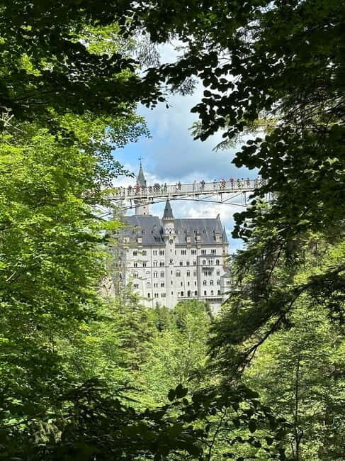 From Zurich: Neuschwanstein Castle Private Tour with Lunch - Why This Tour Works
