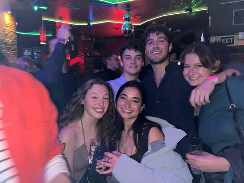 Fuerteventura: Corralejo Pub Crawl and Tapas Tour - Detailed Breakdown of the Bars and Experience