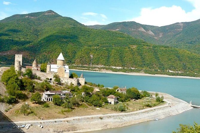 Full Day Ananuri-Gudauri-Kazbegi Private Tour - What to Expect from the Transportation and Guides