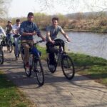 Full-Day Countryside Bike Tour to Karlstejn Castle (small group) - What the Reviews Reveal