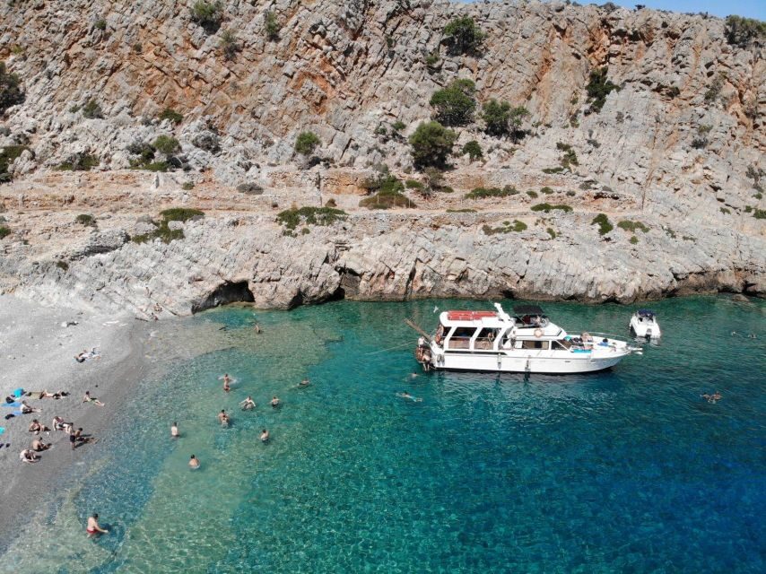 FULL DAY GROUP TOUR KOUTSOMITI KOUNOUPA & RED ROCK WITH MEAL - The Boat: Hi-Star Vessel — Designed for Comfort and Speed