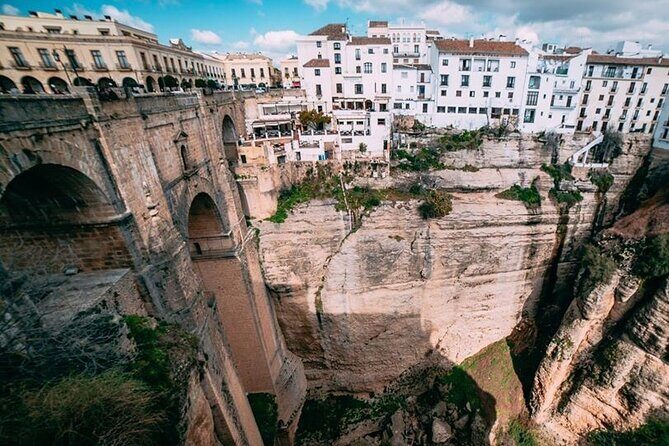 Full Day Guided Malaga Ronda Day Tour - What Makes This Tour Stand Out?