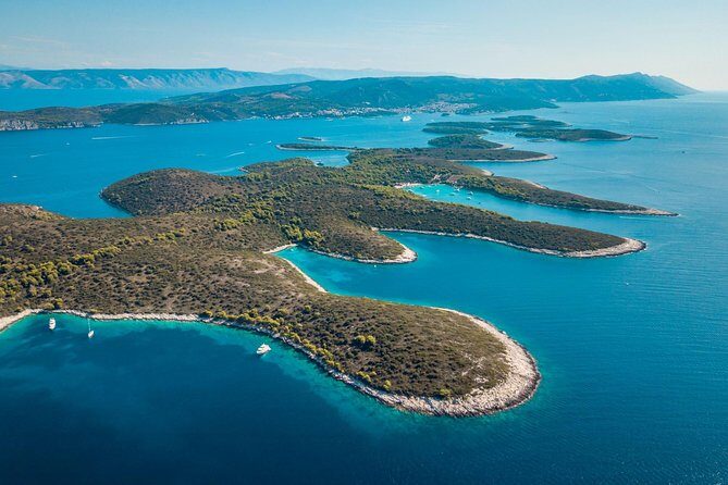Full-Day Private Hvar, Brac, and Pakleni Islands Boat Cruise from Trogir - What Makes This Tour Stand Out?