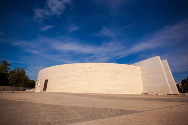 Full Day Private Tour: Fátima, Batalha & Óbidos from Lisbon - What’s Included & What You Should Know