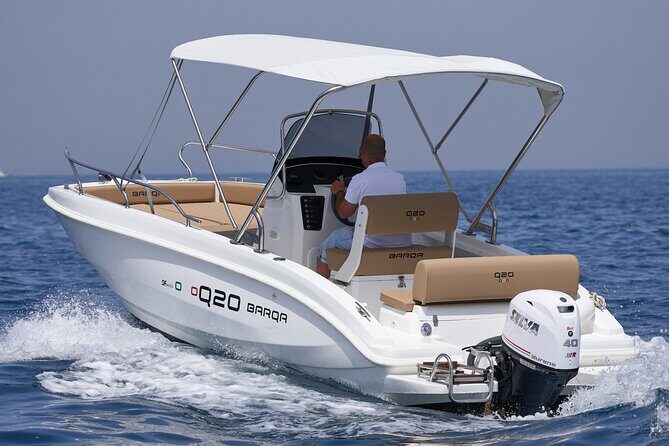 Full Day Private Tour from Sorrento to Capri by speedboat - The Experience on Board