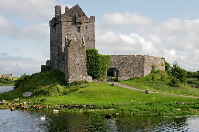Full-Day Private Tour in West Coast of Ireland - Who Would Benefit Most from This Tour?