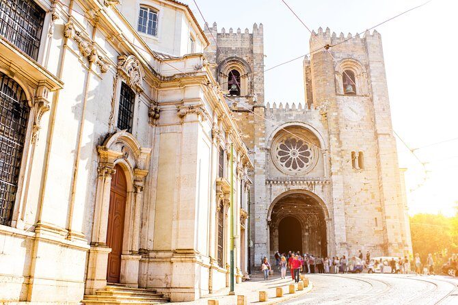Full-Day Private Tour of Lisbon and Sintra - What Travelers Say