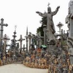 Full-Day Tour to the Hill of Crosses and Rundale Palace in Latvia from Vilnius - Who Should Consider This Tour?