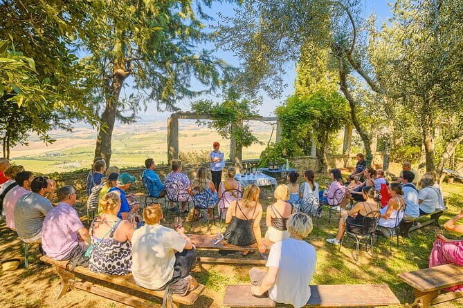 Full Day Tour to Val d'Orcia and Gladiator's Fields with Wines - What Travelers Say