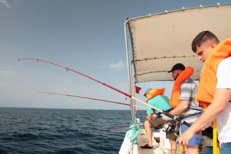 Fuzeta: 2.5-Hour Sport Fishing Tour - The Value of the Experience