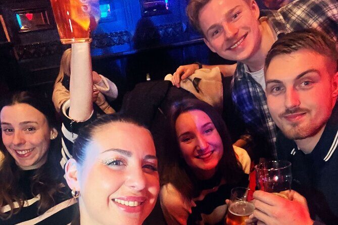 Gay Bar Tour in the Red Light District Amsterdam - The Sum Up