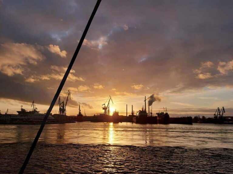 Gdansk: Guided Round-Trip Cruise to Westerplatte - Who Will Love This?