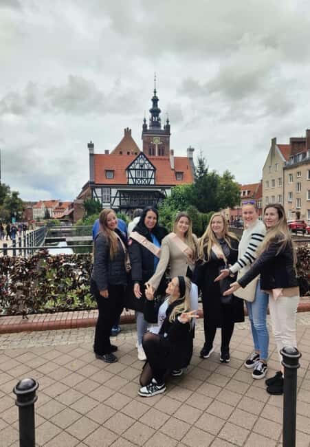 Gdansk: NO LIMIT BEER City Tour by Golf Cart/Beach Transfer - Who Should Book This Tour?