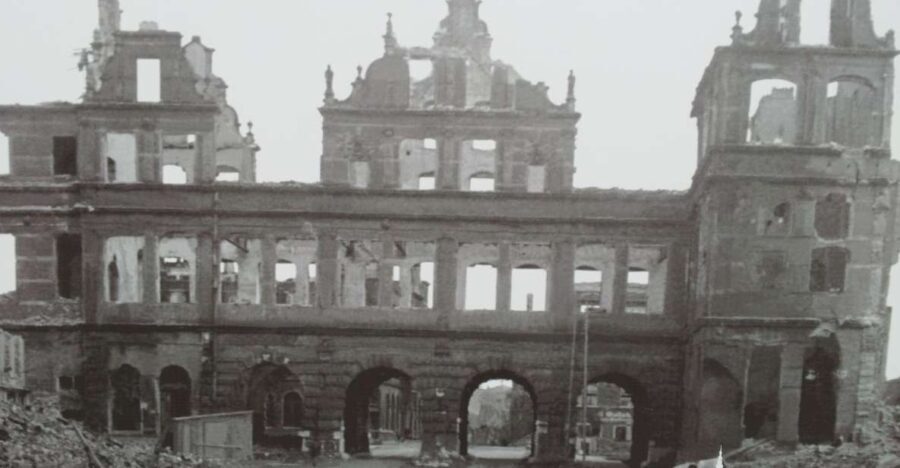 Gdansk Private WWII Tour with Museum of the Second World War - The Museum of the Second World War