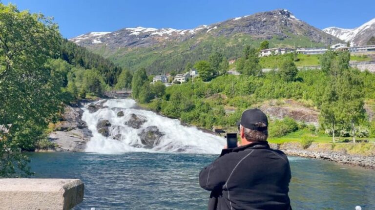 Geiranger-Hellesylt Sightseeing (one way ticket) - Detailed Breakdown of the Stops and Sights