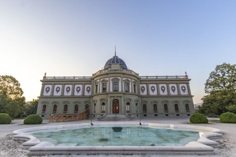 Geneva: Private Exclusive History Tour with a Local - What Makes This Tour Stand Out?