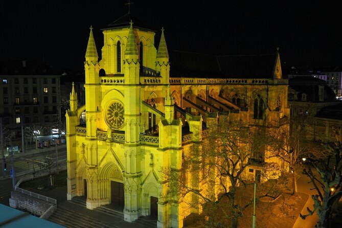 Genevas Winter Wonderland: A Festive Christmas Tour - Practical Details and Experience Tips