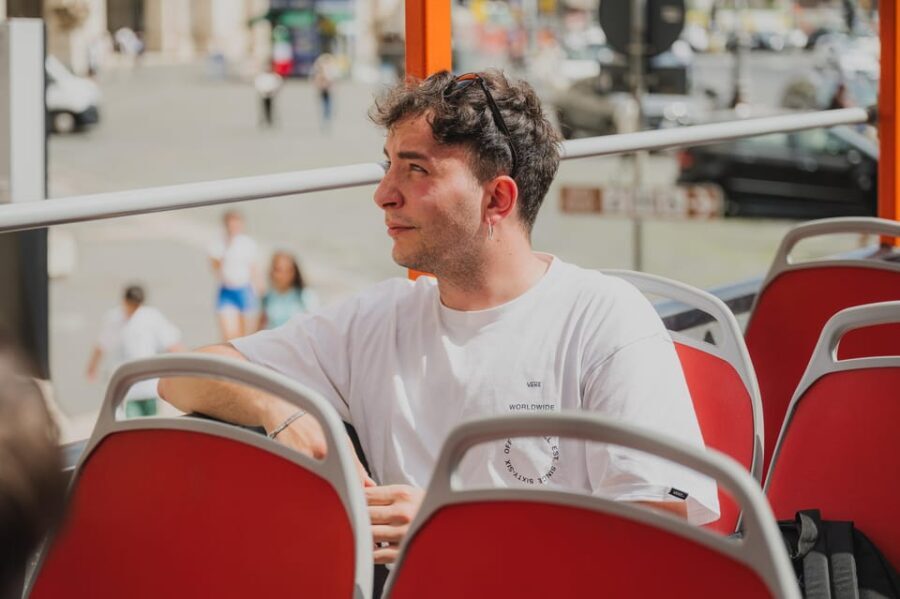 Genova Vip Tour By Open bus - FAQ