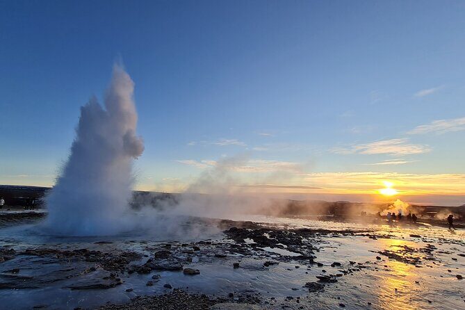 Geological Golden-Circle Tour / Small group adventure - Gullfoss Waterfall — Nature’s Powerhouse
