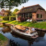 Giethoorn centre: Private tour with local tourguide - What’s included and what’s not