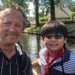 Giethoorn, Private Boat Tour & Zaanse Schans Windmills - Authenticity and Insights from Reviews