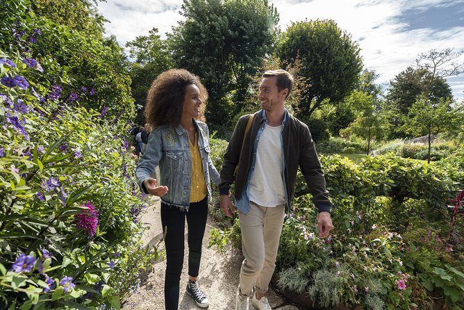 Giverny & Versailles Audio Guided Day Trip with Lunch from Paris - Authentic Travel Insights from Reviewers