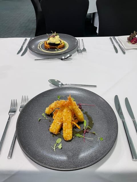 Glasgow: Celtic Park Number 7 Restaurant - The Dining Experience