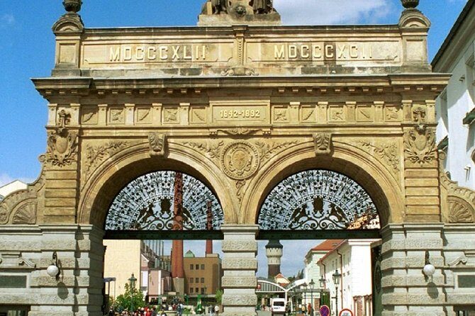 Glass and Brewery Day Trip from Prague - Practical Considerations