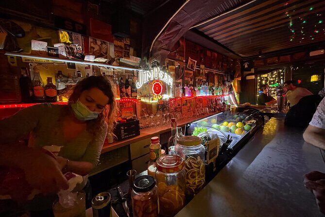 Go out like a local, pub Crawl / Tour in Raval - Barcelona - Who Would Love This Tour?