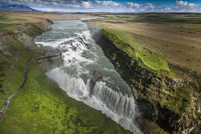 Golden Circle Classic Day Tour from Reykjavik - The Authentic Experience: Pros and Cons