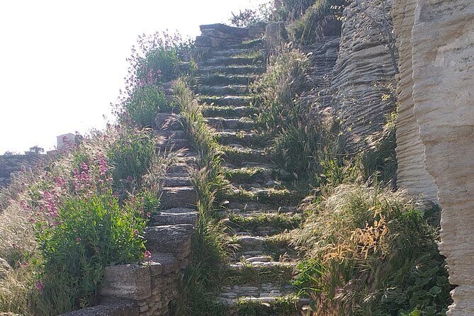 Gordes, Roussillon(+ Ochre Trail) & Fontaine de Vaucluse - Who Would Love This Tour?