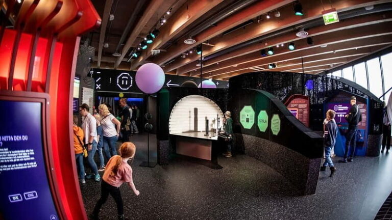 Gothenburg: Universeum Entry Ticket - How Does It All Add Up? Is It Worth the Price?