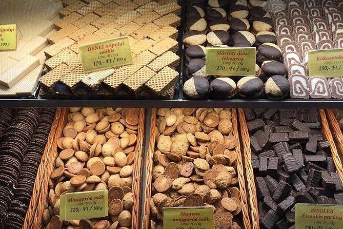 Gourmet Market Walk at the Great Market Hall of Budapest - FAQ